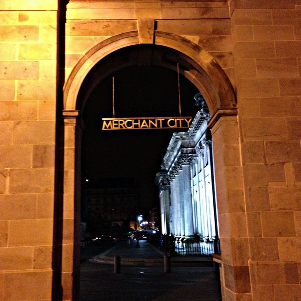 7/14/2013에 Stephan C.님이 Royal Exchange Square에서 찍은 사진
