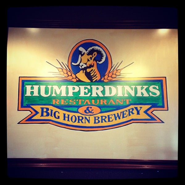 Photo taken at Humperdinks Restaurant &amp; Brewpub - Addison by J.R. A. on 11/7/2012