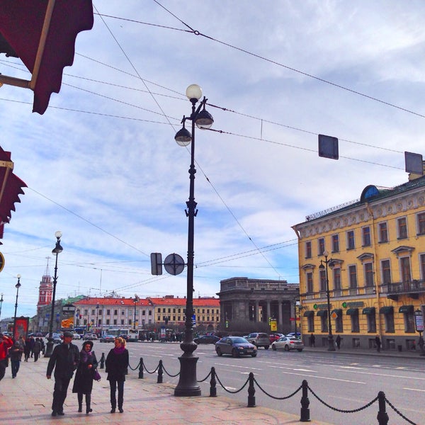 Foto diambil di Nevsky Prospect oleh Valeria pada 4/10/2015