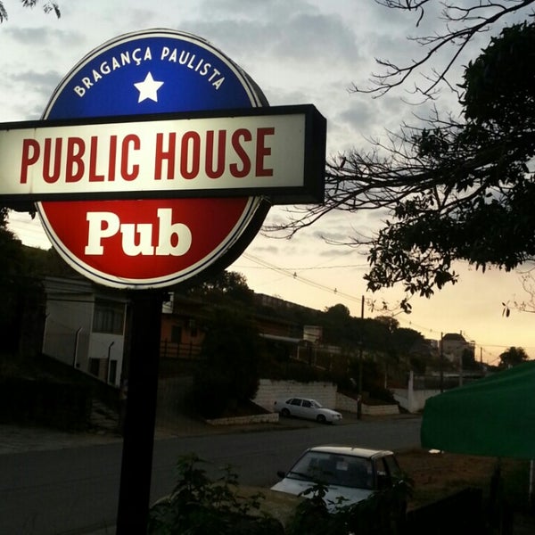 Паблик паб новосибирск. Паблик паб новосибирск. Паблик паб советская 52. Публика в пивном ресторане. Бар гугельбир.