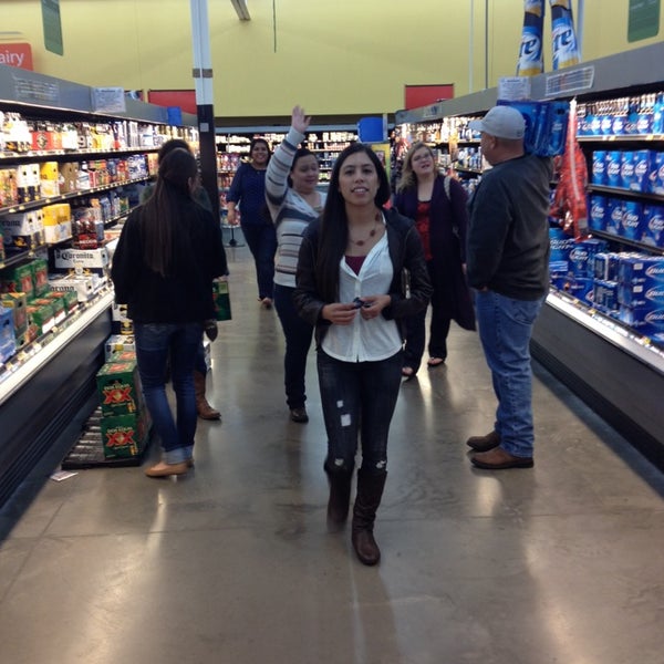 Fotos em Walmart Supercenter Central City Corpus Christi, TX