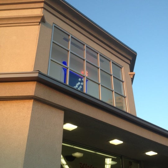 Walgreens Oak Lawn, Dallas, TX 10 tips from 1899 visitors