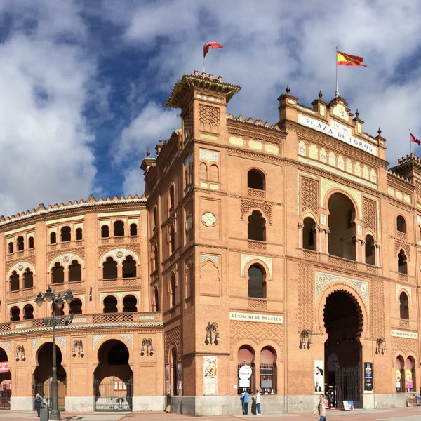 2/7/2015 tarihinde Victoria S.ziyaretçi tarafından Las Ventas Tour'de çekilen fotoğraf