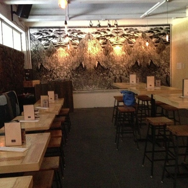 Bevy Cocktail Bar in Honolulu