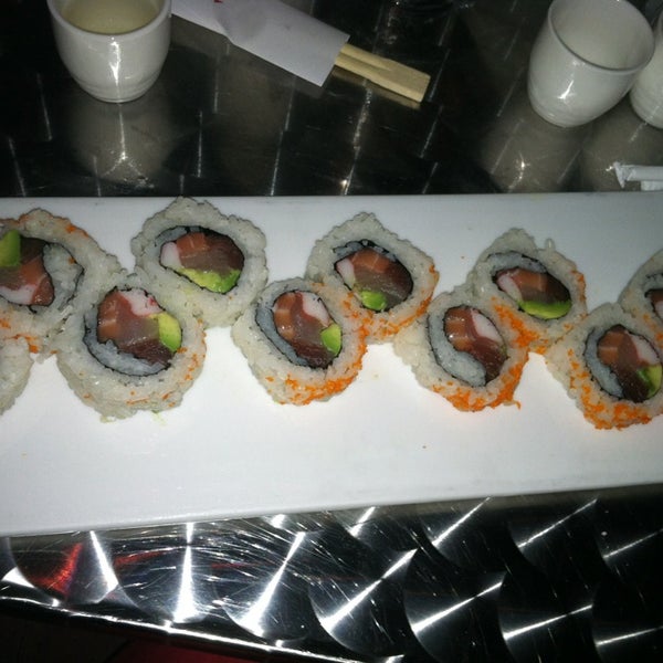 รูปภาพถ่ายที่ Sushi Sake Doral โดย Blanca Stella M. เมื่อ 11/3/2013