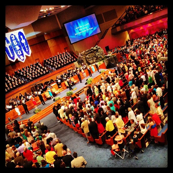 Foto diambil di First Baptist Church Jacksonville oleh Jeremy O. pada 3/31/2013