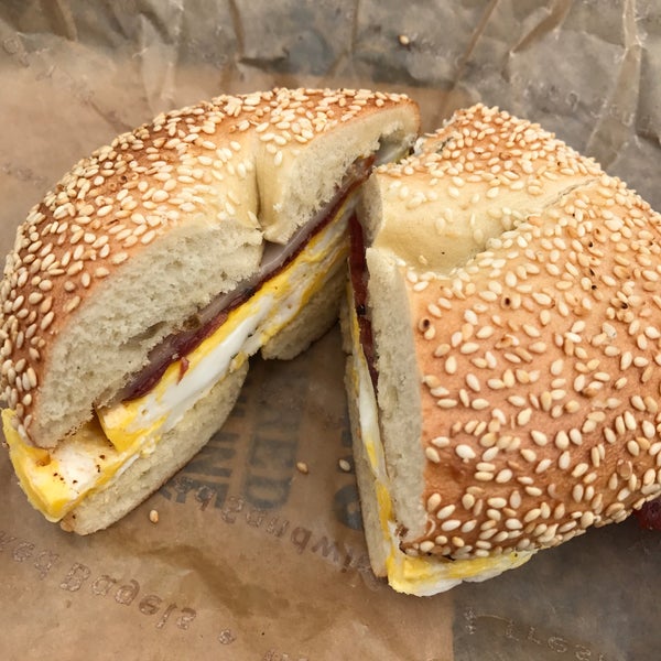 Noah's Bagels Bagel Shop