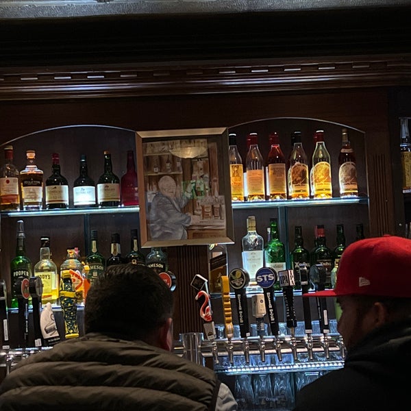 Photo taken at O&#39;Flaherty&#39;s Irish Pub by Ricky C. on 2/12/2023
