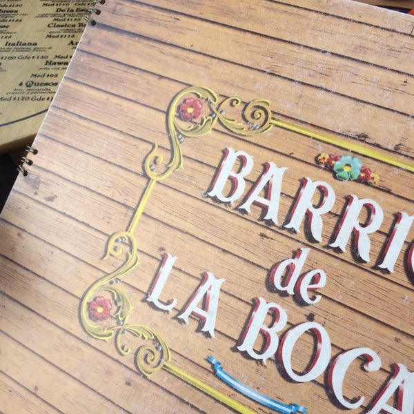 Foto tirada no(a) Barrio De La Boca Restaurante Argentino por Carmen C. em 8/14/2014