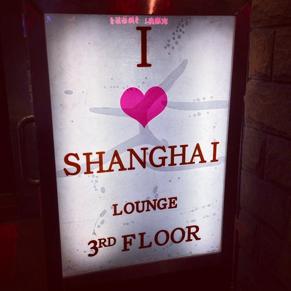 Photo prise au I Love Shanghai Lounge par dixson l. le5/31/2013