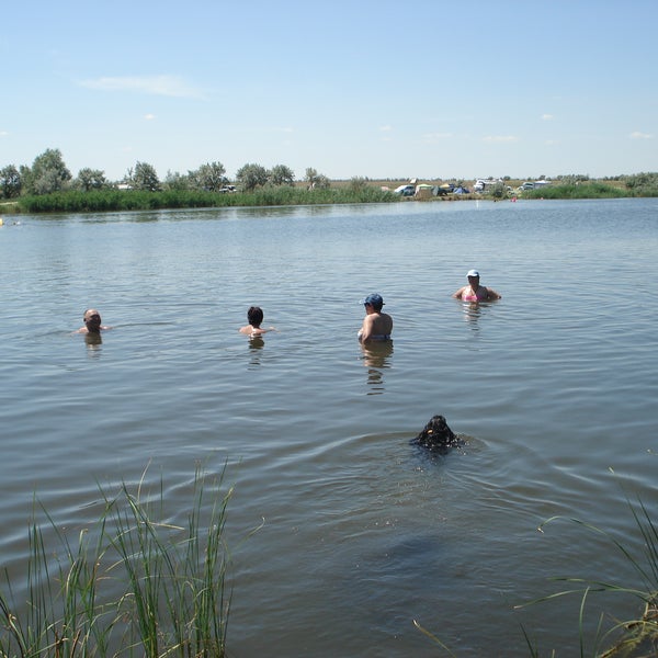 Астана озеро. Теплое озеро Советск. Большие ключи озеро. Озеро на тёплом стане. Озеро круглое горячий ключ.