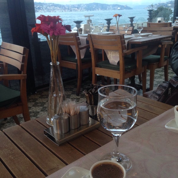Photo taken at Çeşmîdil Cafe &amp; Restaurant by Gülçin A. on 1/14/2015