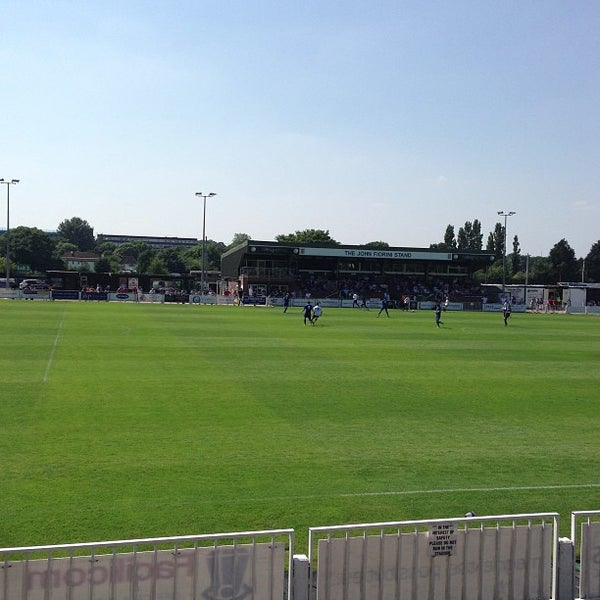 Bromley fc фориа. Руминококкус бромли. Royal oak football club. Бромли фк. Bromley fc.