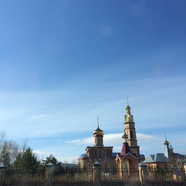 Церковь воскресения христова ул чкалова 94 фото