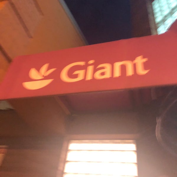 Photos at Giant Food Ballston Virginia Square 3450 Washington Blvd