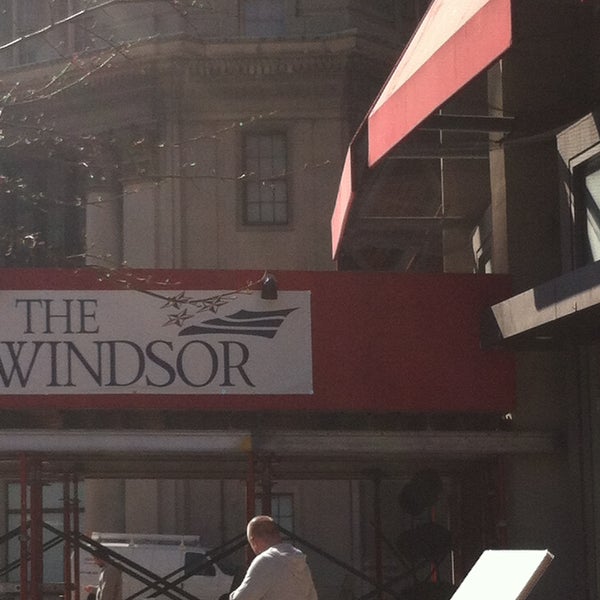 4/14/2013 tarihinde Tom M.ziyaretçi tarafından The Windsor Suites'de çekilen fotoğraf