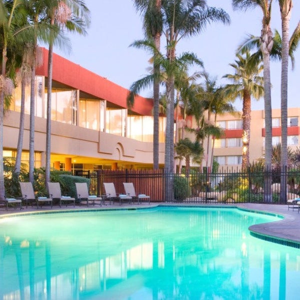 Photos at Ventura Beach Marriott Ventura, CA