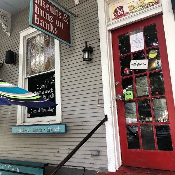 biscuits & buns on banks MidCity 13 tips