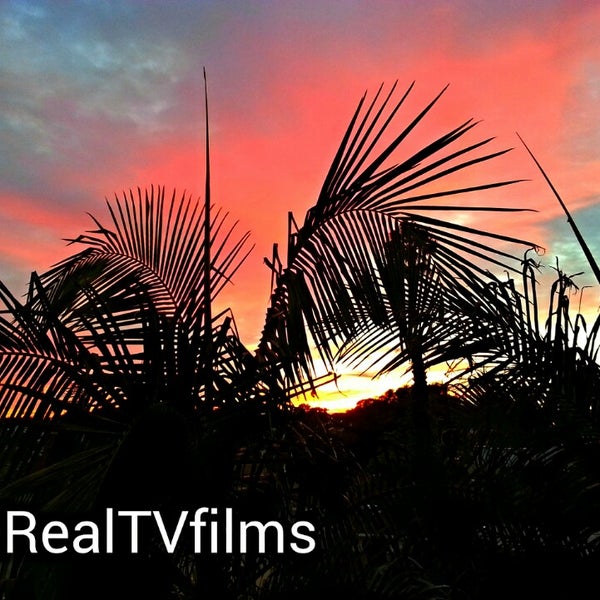 Foto scattata a RealTVfilms da Gordon RealTVfilms V. il 11/23/2013
