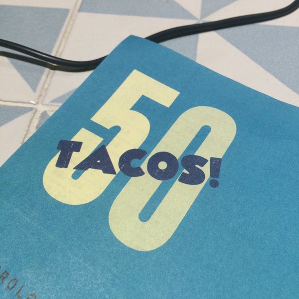 Foto scattata a 50 Tacos da Aldo A. il 12/18/2014