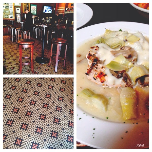 3/20/2014 tarihinde Sara B.ziyaretçi tarafından Zia&#39;s Restaurant'de çekilen fotoğraf
