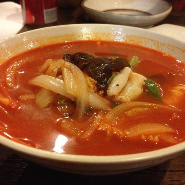 รูปภาพถ่ายที่ Song Cook&#39;s Authentic Korean Restaurant โดย Bea เมื่อ 6/7/2013