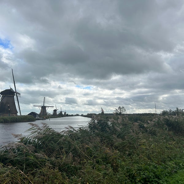 รูปภาพถ่ายที่ Kinderdijkse Molens โดย Steve C. เมื่อ 10/21/2023