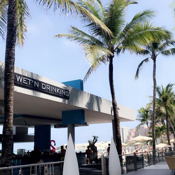 Снимок сделан в Hard Rock Hotel Cancún пользователем FahadAN🇲🇽 10/10/2018