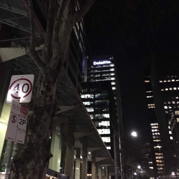 Deloitte Melbourne CBD 3 tips from 536 visitors