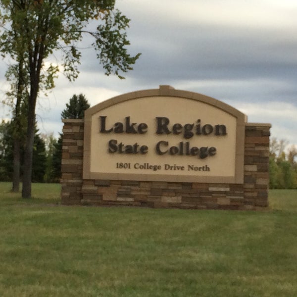 Lake Region State College 1801 College Dr N