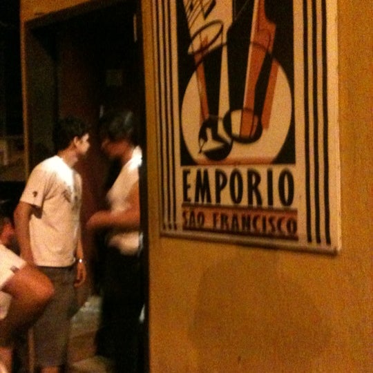 รูปภาพถ่ายที่ Empório São Francisco โดย Eron Q. เมื่อ 10/31/2012