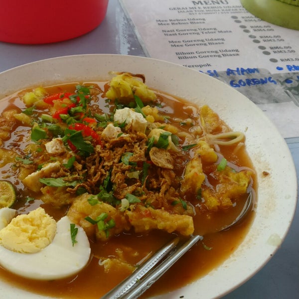 Huge Shrimp Included In The Noodle Picture Of Usop Mee Udang Pulau Sayak Kota Tripadvisor