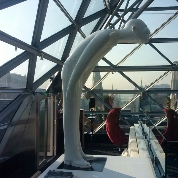 Ресторан 02 lounge в москве
