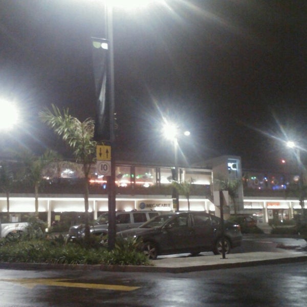 Photo taken at Urban Center Xalapa by Chucho C. on 2/18/2013