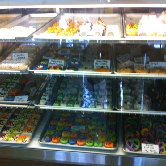Photo taken at Baking Grounds Bakery by Pamela R. on 10/16/2012