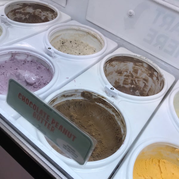5/11/2019にchris G.がZinger&#39;s Homemade Ice Creamで撮った写真