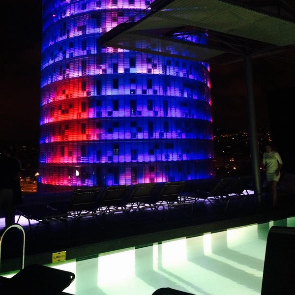 Das Foto wurde bei Hotel Silken Diagonal Barcelona von Column F. am 8/20/2015 aufgenommen