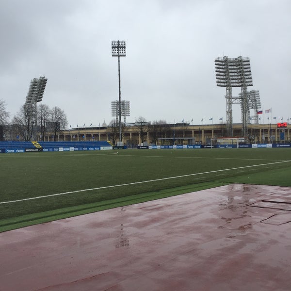 4/21/2017에 Кирилл К.님이 Малая спортивная арена «Петровский»에서 찍은 사진
