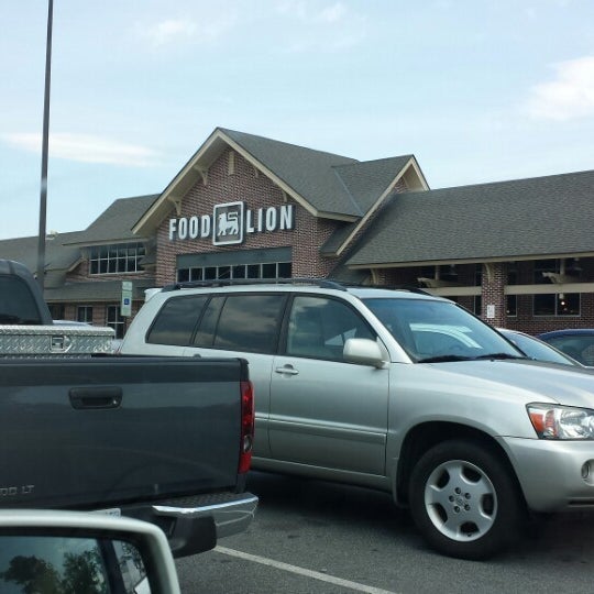 Food Lion Grocery Store 2 tips from 249 visitors