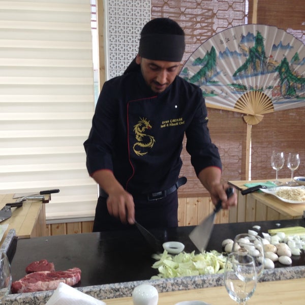 5/13/2013에 BKR님이 Kokoyaki Sushi Lara에서 찍은 사진