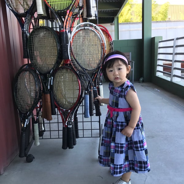 Selten Bunker Anständig tennis warehouse slo Geistig rechtfertigen Küste