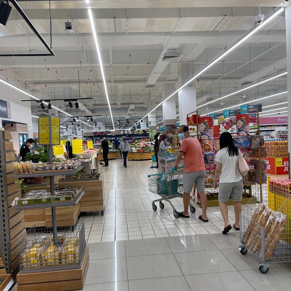 Lotus S Formerly Tesco Seri Kembangan 42 Visitors