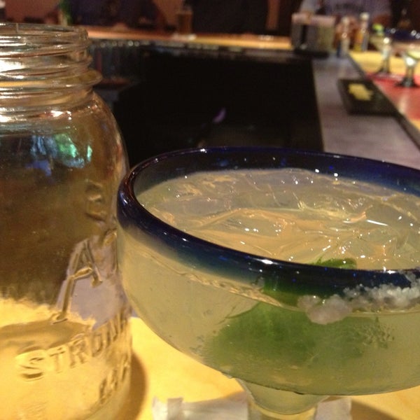 Das Foto wurde bei Franklin Inn Mexican Restaurant von Holly E. am 6/25/2013 aufgenommen