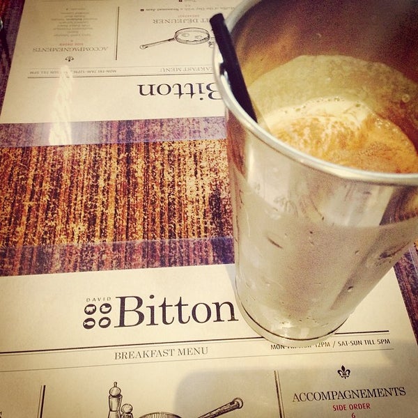 4/25/2014にLeigh E.がThe Bitton Café and Grocerで撮った写真