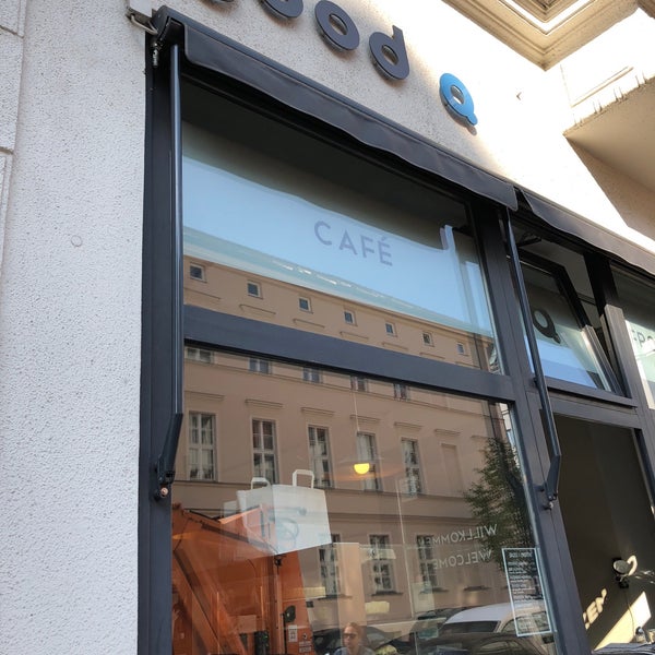 4/19/2018にChris B.がGood Q Frozen Yogurt &amp; Cafeで撮った写真
