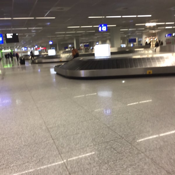 Baggage Claim / Gepäckausgabe - Flughafen - Frankfurt am Main, Hessen