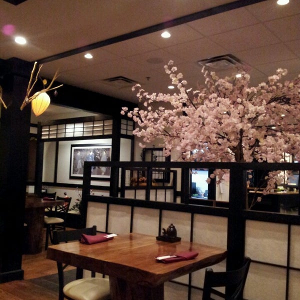 Photo taken at Osaka Japanese Steakhouse &amp; Sushi Bar by Nicholas M. on 8/24/2013