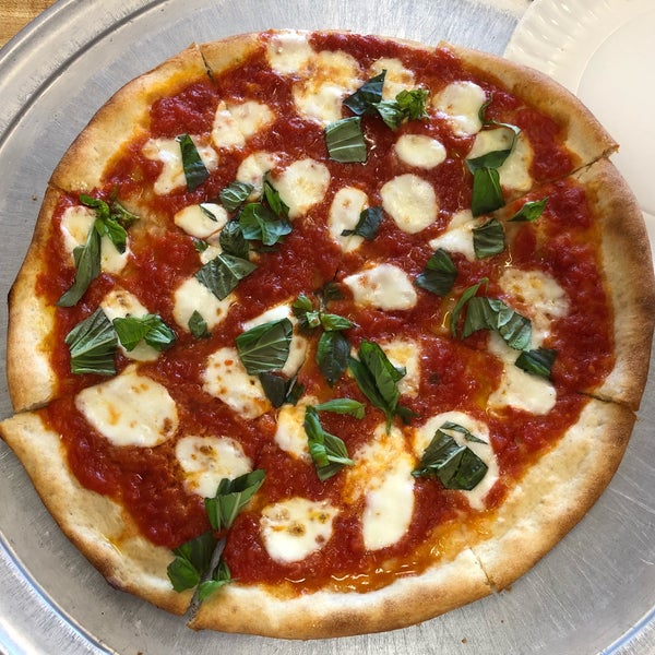 Vino's Pizza 17 tips