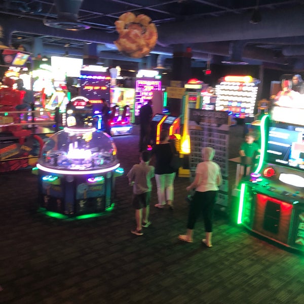 Photo taken at Dave &amp; Buster&#39;s by Scott P. on 6/8/2018