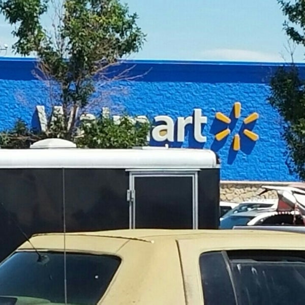 Fotos en Walmart Supercenter 3333 Clark St